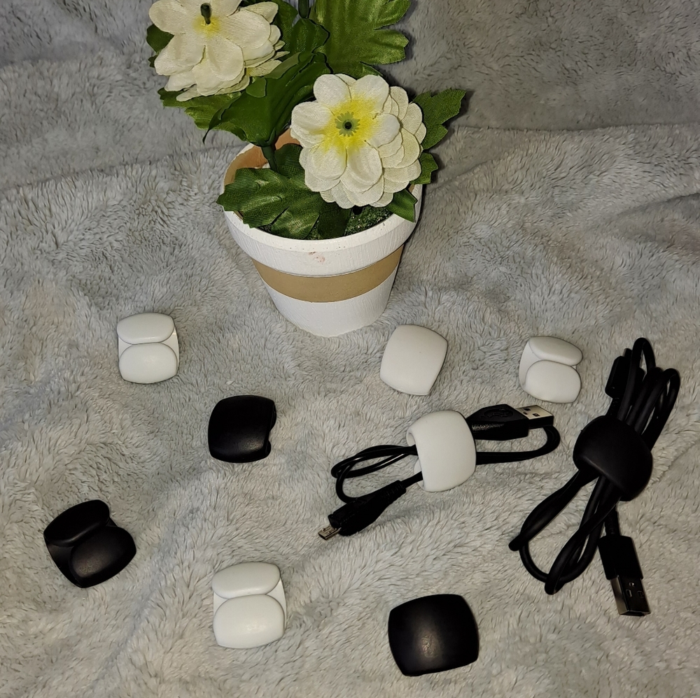 Cable organizer - Picture 6 of 7